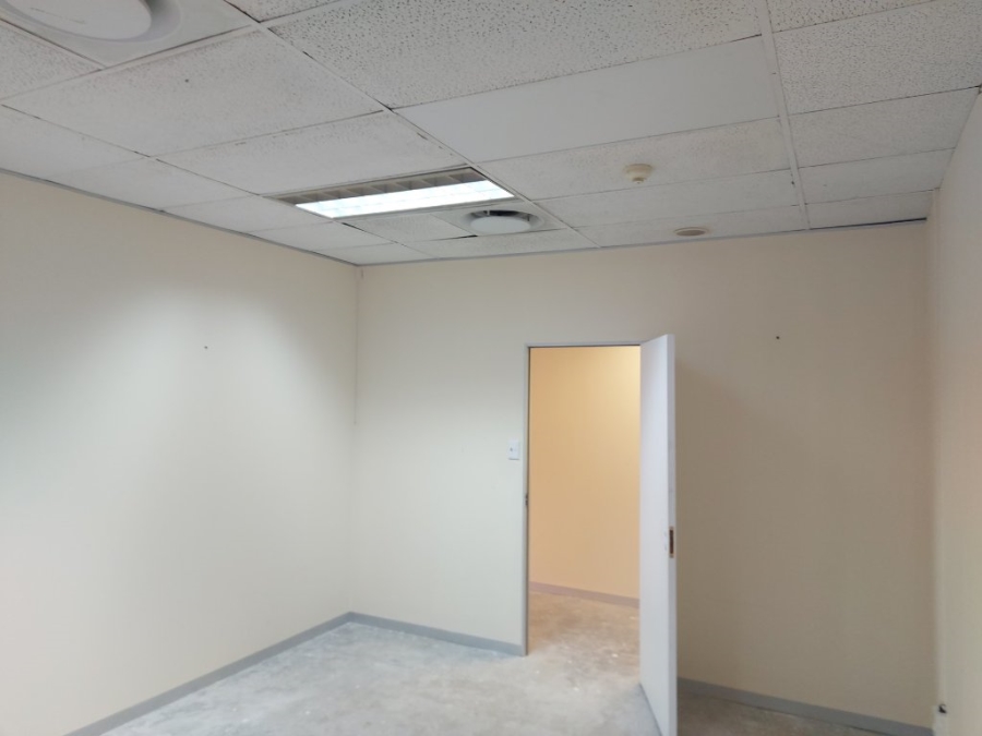 To Let commercial Property for Rent in Rondebosch Western Cape